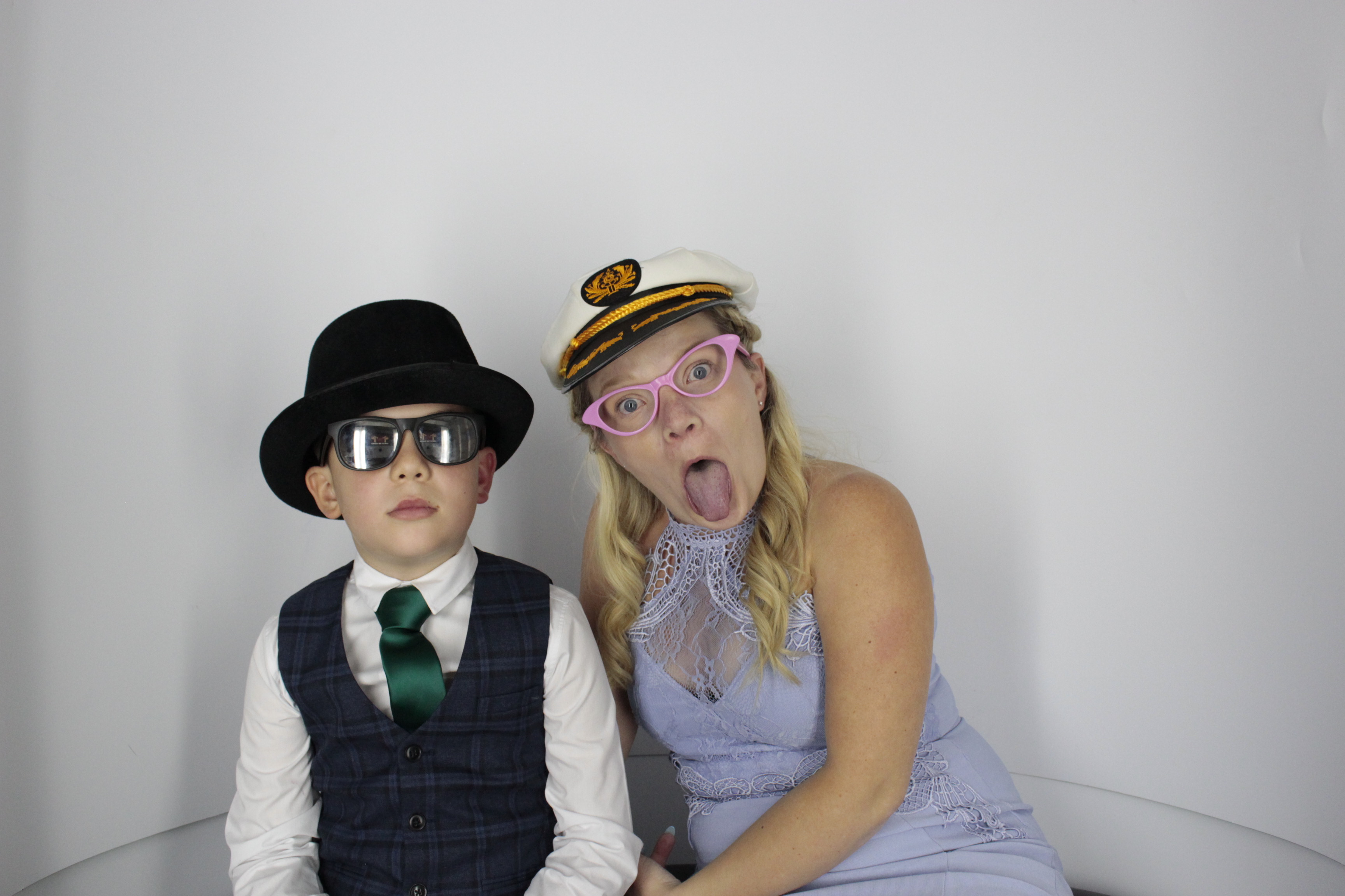 Ben & Kelly's Wedding | View more photos from the event at gallery.myphotoboothexperience.co.uk/u/MyPhotoBoothExperienceLtd/Ben-Kellys-Wedding